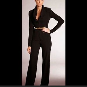 Calvin Klein Suit! 👩🏻‍💻👩‍💼👩🏽‍🏫